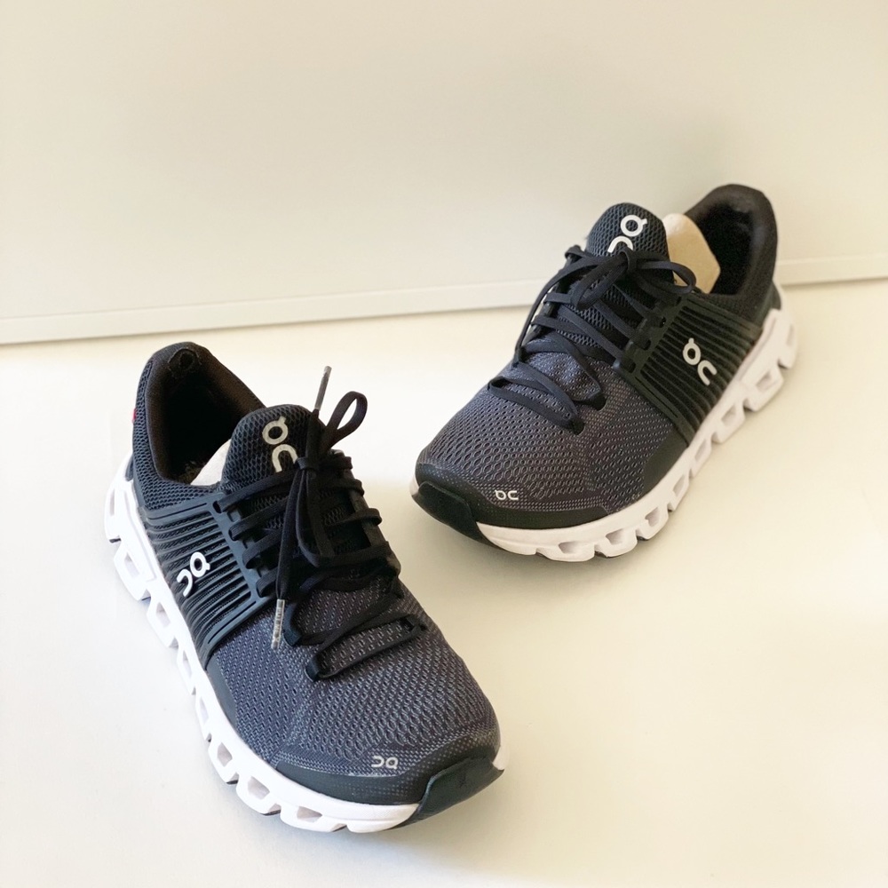 on cloud running shoes cloudtec size 6.5